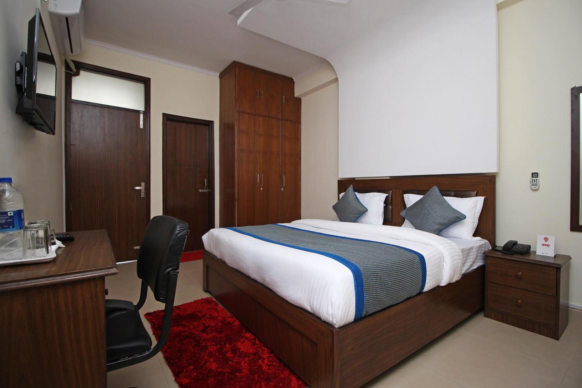 Hotel O Surya Palace New Delhi Exterior photo
