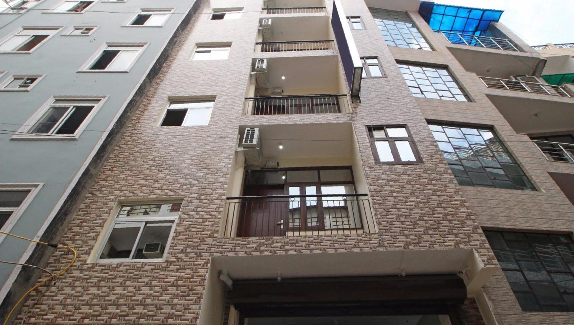 Hotel O Surya Palace New Delhi Exterior photo